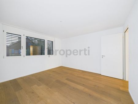 Exclusive 5.5-room garden apartment with modern comfort and Minergie-Plus standard in Wädenswil - Photo 2