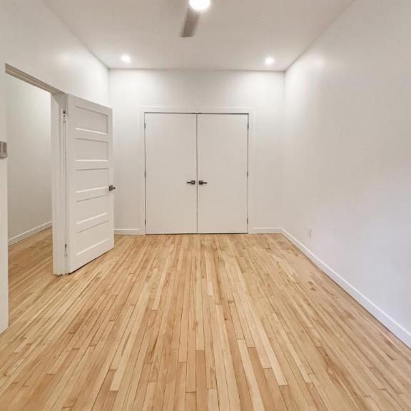 4 1/2 - Montréal (Centre-Sud) - 2 350 $/mois - Photo 1