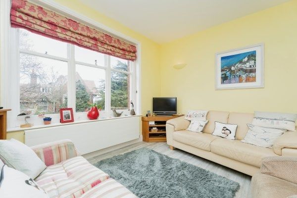 Tudor Villas, Cromer - Photo 1