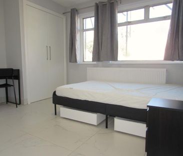 1 bedroom semi-detached house to rent - Photo 1