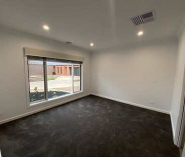 NEW HOME IN THE PERFECT LOCATION! - Photo 3