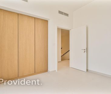 Close to Amenities | Big Plot | Corner Unit - Photo 6