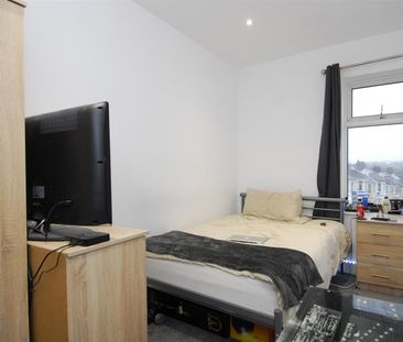 North Road East, Plymouth - Photo 1