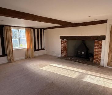 4 bedroom farm house to rent - Photo 2