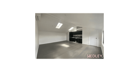 B A R K E R S - Photo 4