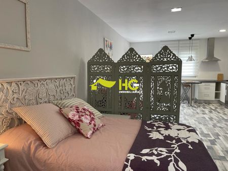 Alquiler Estudio en Urbanización - El Bosque, Villaviciosa De Odón - Photo 4