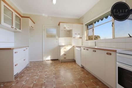 251 Mount Street, East Albury - Photo 5