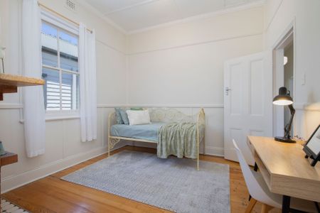 Charming, Character Filled Home in the Heart of Maryville - Photo 4