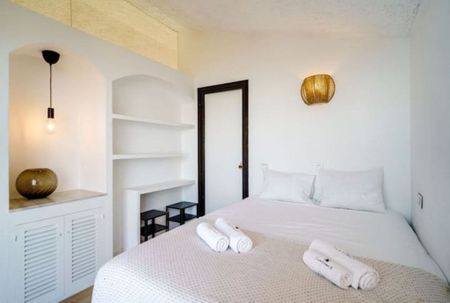 Luxury Villa for rent in Estepona, Andalusia - Photo 4