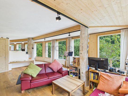 Charming and sustainably designed 3.5-room apartment in a quiet location in Beinwil - Photo 1