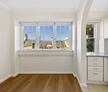 1/25 Elizabeth Bay Road, Elizabeth Bay NSW 2011 - Studio For Rent |... - Photo 5