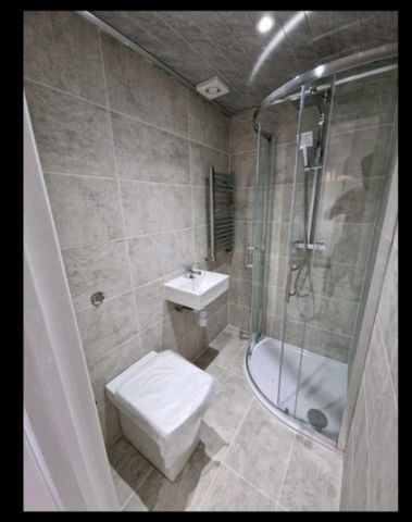 Room in a Shared House, Dacre Road, E13 - Photo 5