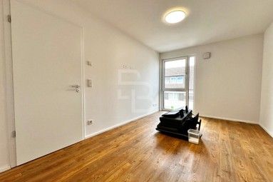 Neuwertige 3-Zimmer-Wohnung mit Loggia! - Foto 5