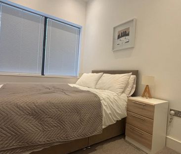 Atria House, Berkshire, SL1 - Photo 3