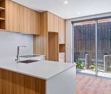 Mangere, Auckland 2 Bedrooms - Photo 4