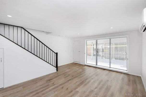 14/1 Villiers Street, North Melbourne - Photo 1