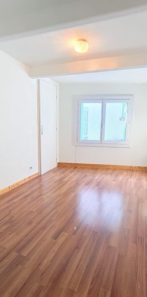 Appartement à louer, 2 pièces - Privas 07000 - Photo 1