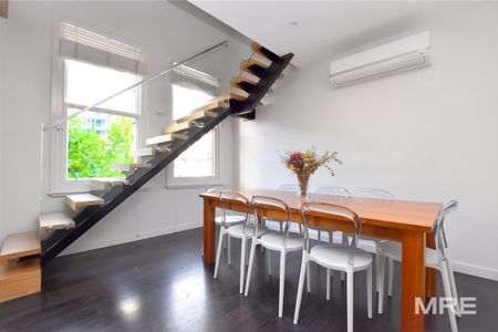 A unique fully furnished New York style loft apartment - Photo 3