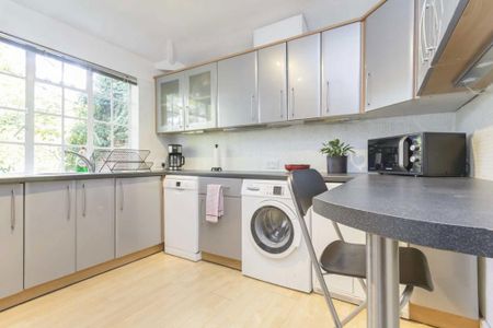 1 bedroom flat to rent - Photo 4