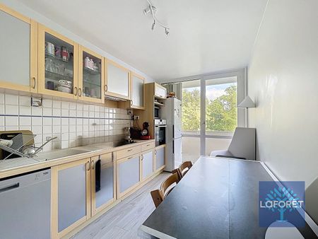 Apartment - Photo 4