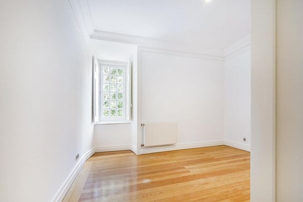 1 bedroom luxury Apartment for rent in Lisbon, Portugal - Photo 1