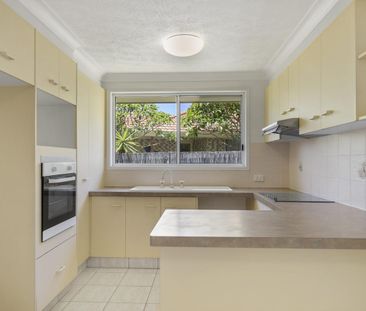 Comfortable Duplex in Quiet Street - Photo 6