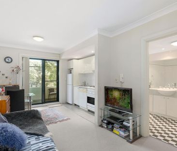 19/7-17 Sinclair Street, Wollstonecraft - Photo 2