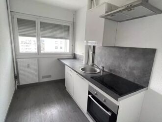 Location Appartement 2 pièces 40 m2 à Montbéliard - Photo 3