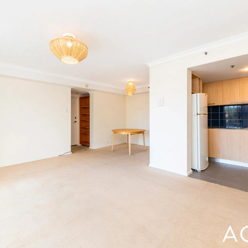 24/10 Wellington Street, Mosman Park. - Photo 1