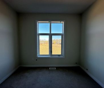 For Lease - 33 Millman Lane, Richmond Hill, Ontario - Photo 4