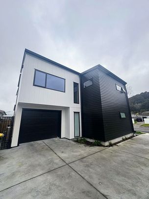 3 bedroom New Build in Wainuiomata - Photo 1