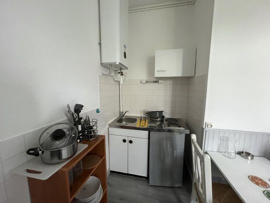 Location Appartement 1 pièce Meublé 22m² ANGERS 49000 - Photo 1