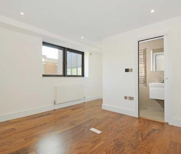 3 bedroom apartment to rent - Photo 6