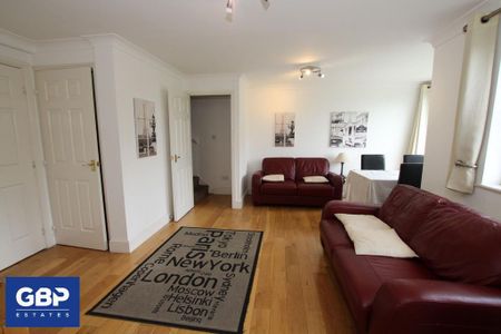 Property to rent - Photo 3
