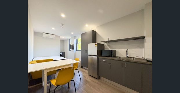 Furnished Studios & Apartments Available Now - Photo 1