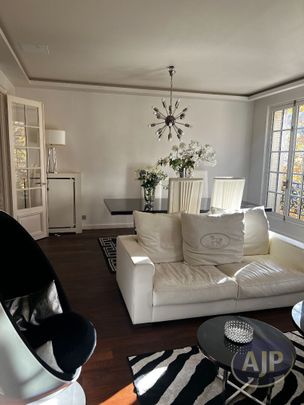 Tout savoir sur cet appartement dans le quartier Ecole Militaire, à Paris 7ème - Photo 1