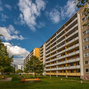 schöne 4-Raum-Wohnung in Lobeda-West - Photo 2