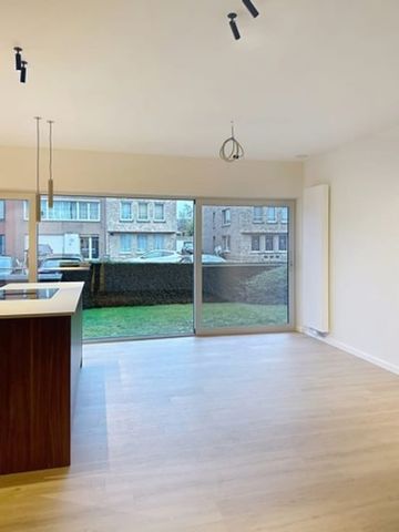 Appartement te huur - Foto 3