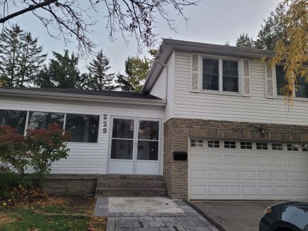 For Lease - 229 Chartland Boulevard, Toronto, Ontario - Photo 5