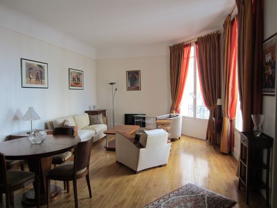 Tout savoir sur cet appartement à Paris 6ème - Photo 1