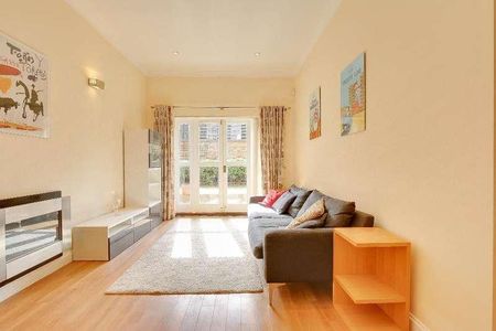 St. Pauls View Apts, Amwell Street, London, EC1R - Photo 3