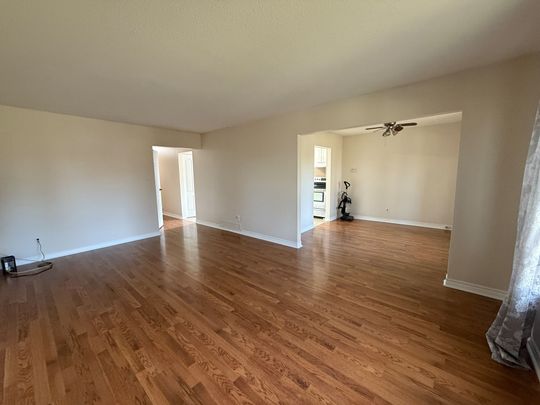 For Lease - 36 Rosefield Drive, Halton Hills, Ontario - Photo 1