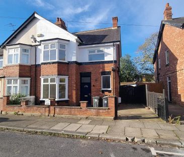 3 bedroom semi-detached house to rent - Photo 4