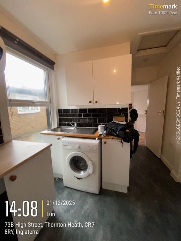 Studio Flat, High Street, CR7 - Photo 2