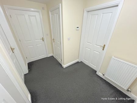 9 Barton Street, Farnworth, Bolton, BL4 8BW - Photo 5