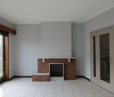 Appartement met 2 slaapkamers op goede loctaie! - Foto 2