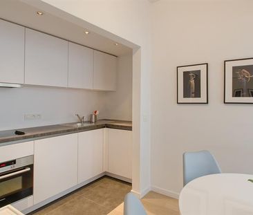 Appartement te huur in Ixelles - Photo 3