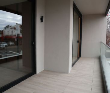 Boutique Development in Prime Location - Photo 3