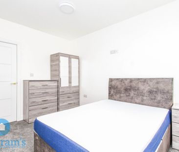 1 bed Apartment for Rent - Photo 1
