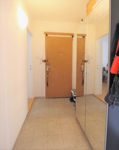 Pronájem bytu 2+kk 52 m2 - Fotografie 5